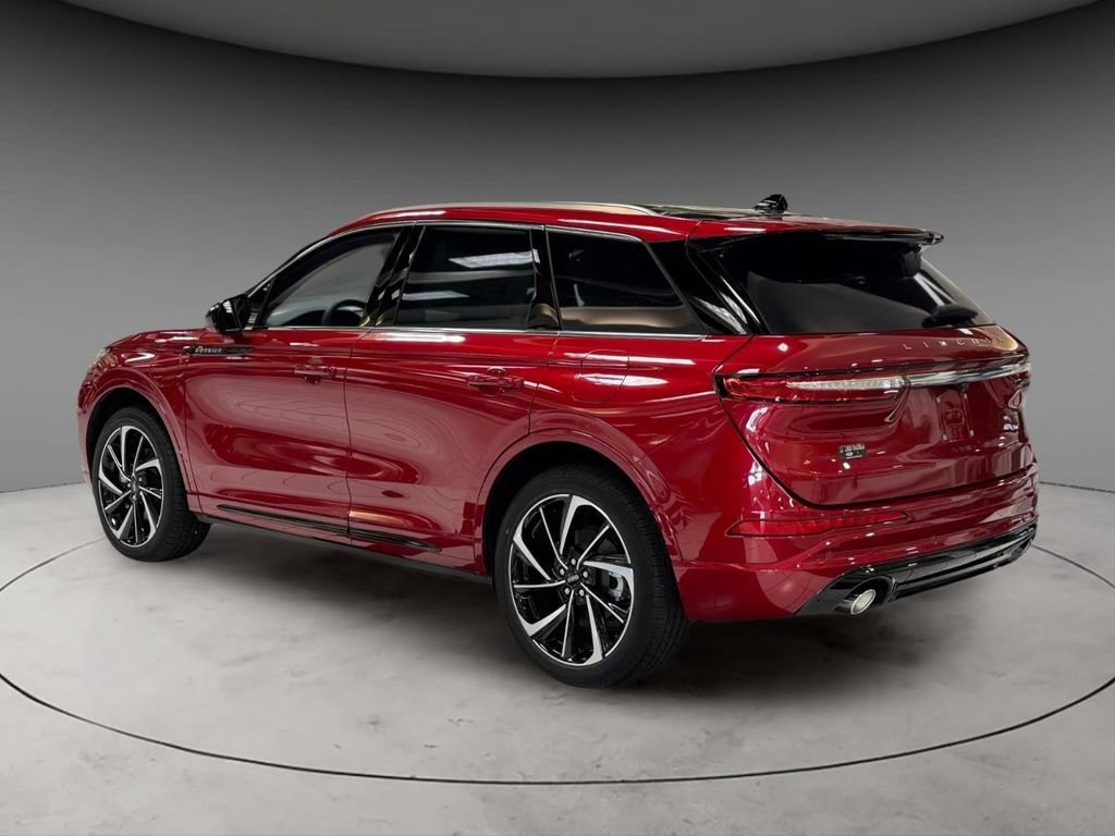 New 2024 Lincoln Corsair Grand Touring AWD/4WD image 4