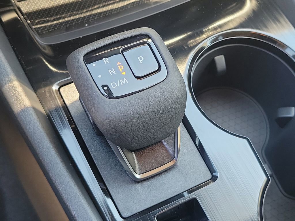New 2026 Nissan Rogue SV FWD image 31