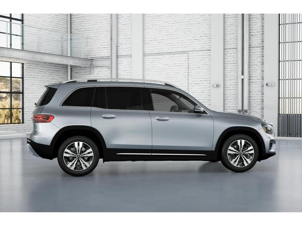 Used 2026 Mercedes-Benz GLB 250 image 17