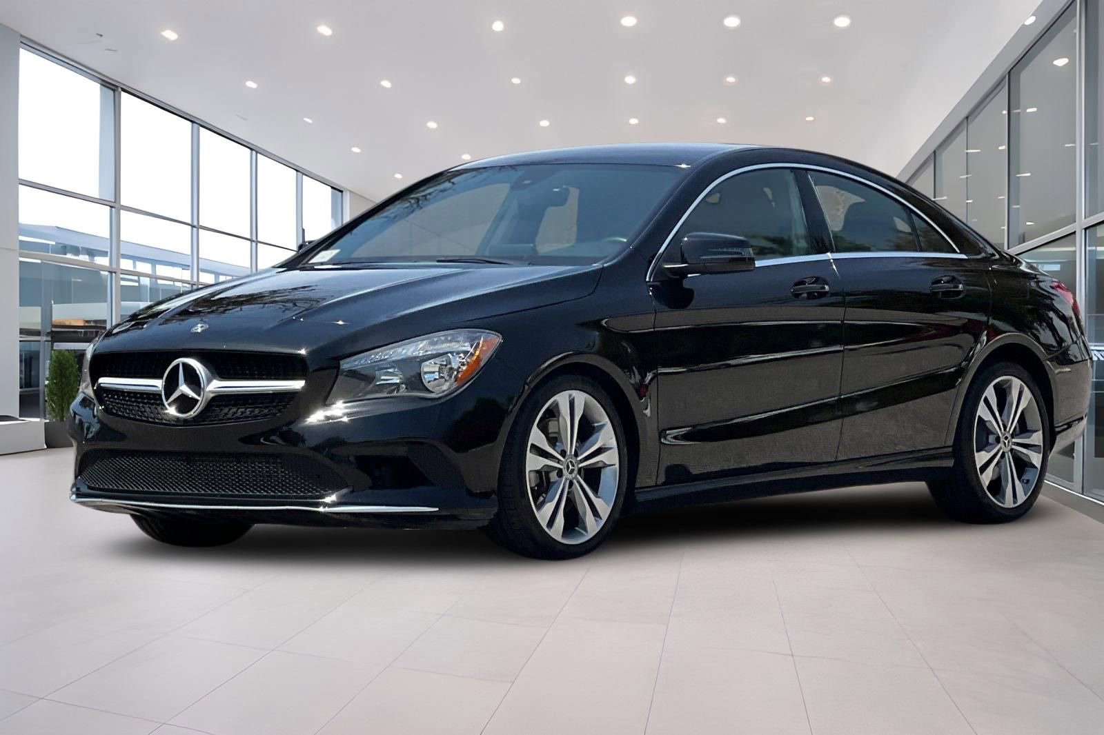 Used 2018 Mercedes-Benz CLA 250 image 8