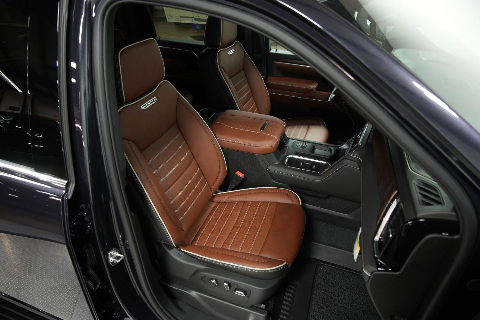 New 2026 GMC Sierra 2500 Denali Ultimate image 16