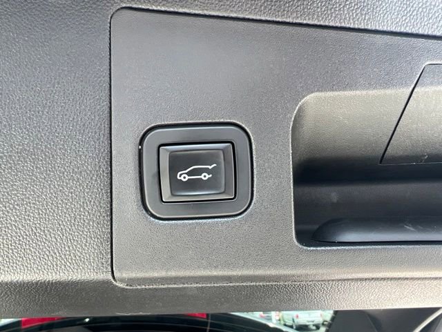 Used 2019 Cadillac XT5 Luxury AWD/4WD image 12