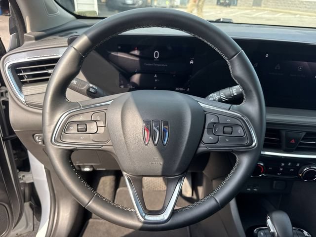 Used 2025 Buick Encore GX Preferred FWD image 17