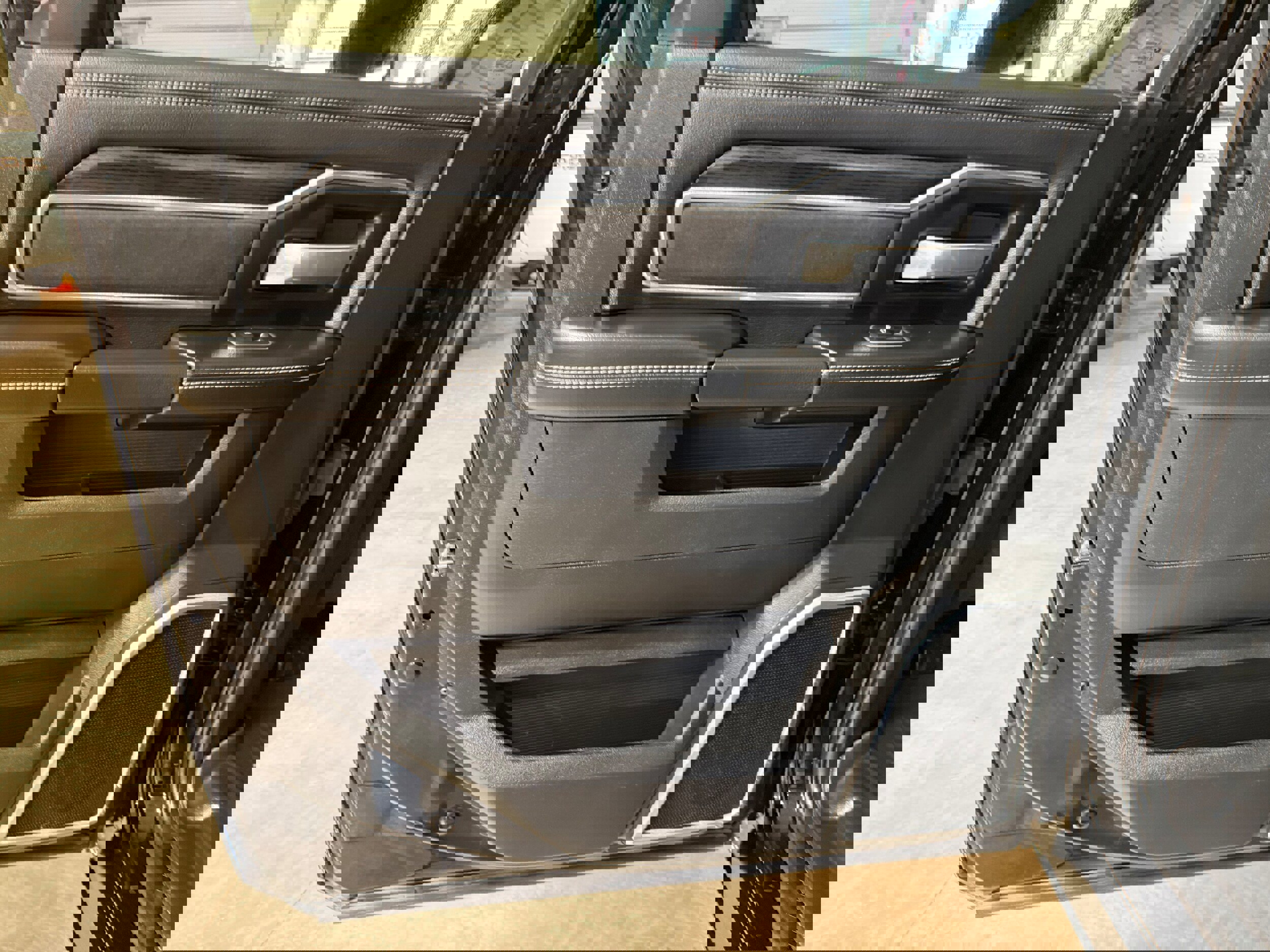 Used 2023 RAM 2500 Laramie w/ Night Edition image 42