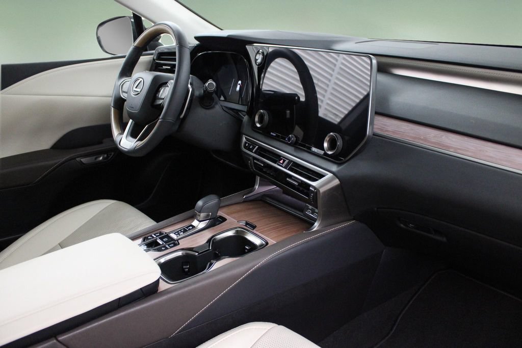 Used 2025 Lexus RX 350 Premium Plus w/ Convenience Package AWD/4WD image 22