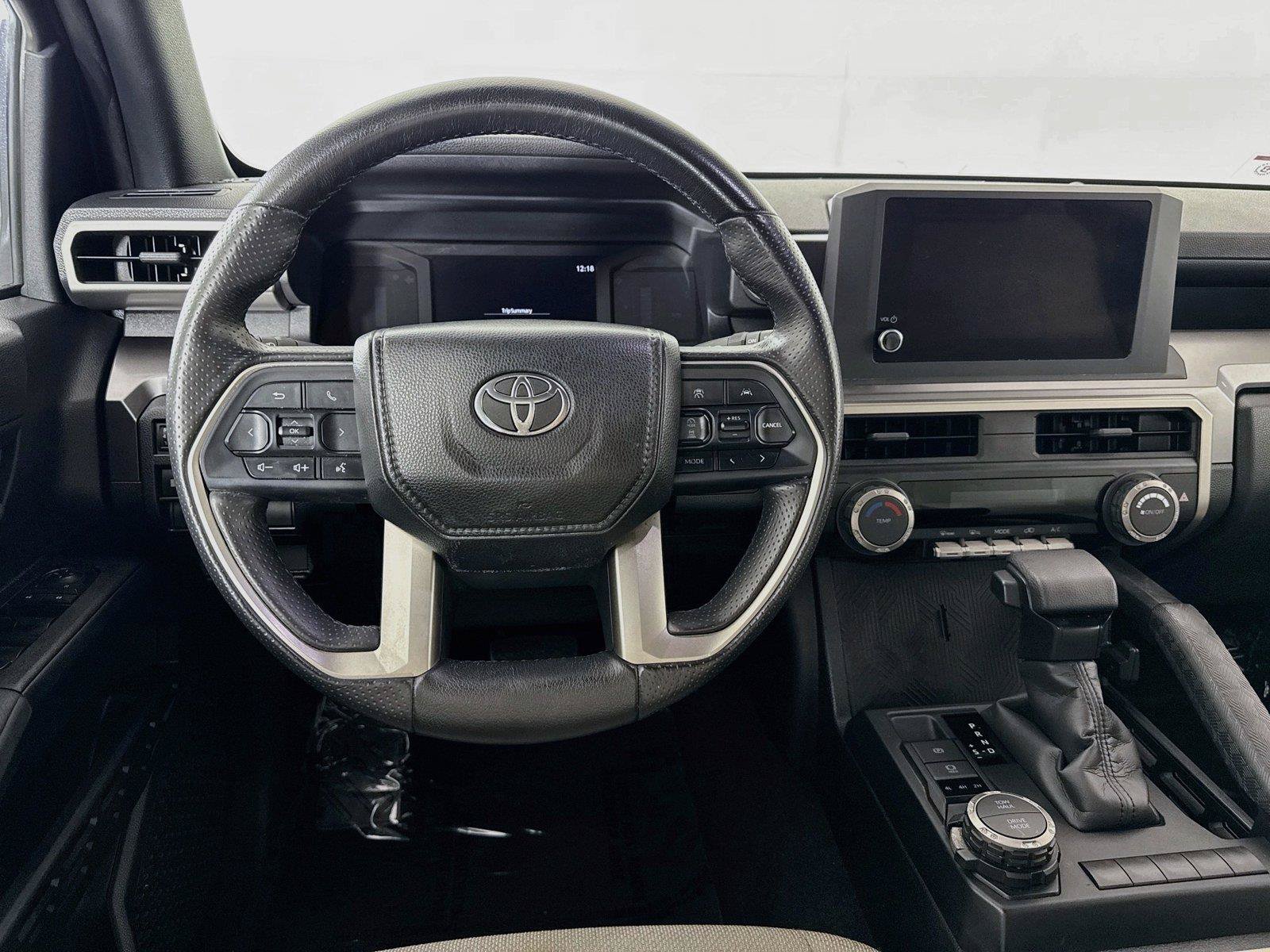 Certified 2025 Toyota 4Runner SR5 AWD/4WD image 29