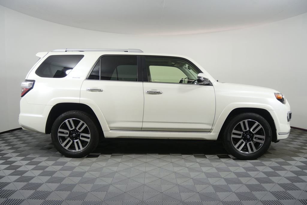 Used 2018 Toyota 4Runner Limited RWD image 2