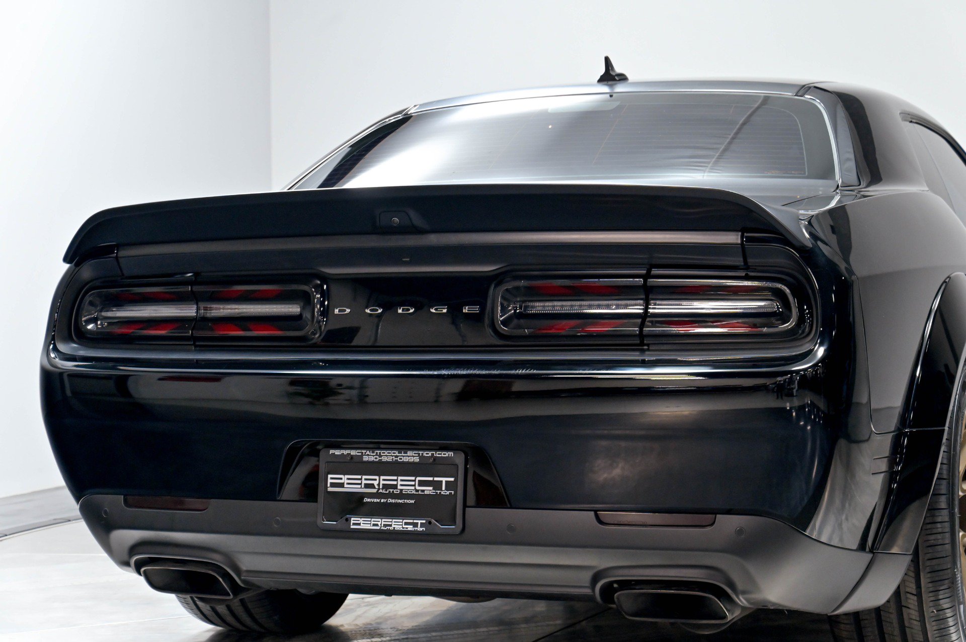 Used 2023 Dodge Challenger SRT Hellcat RWD image 69