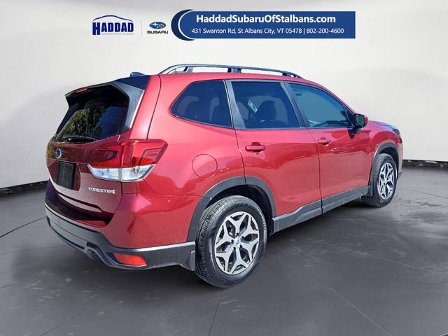 Used 2024 Subaru Forester Premium image 5