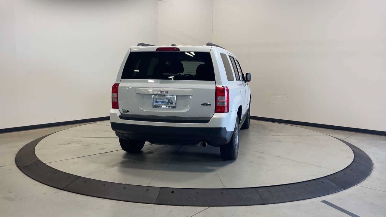 Used 2015 Jeep Patriot High Altitude FWD image 2