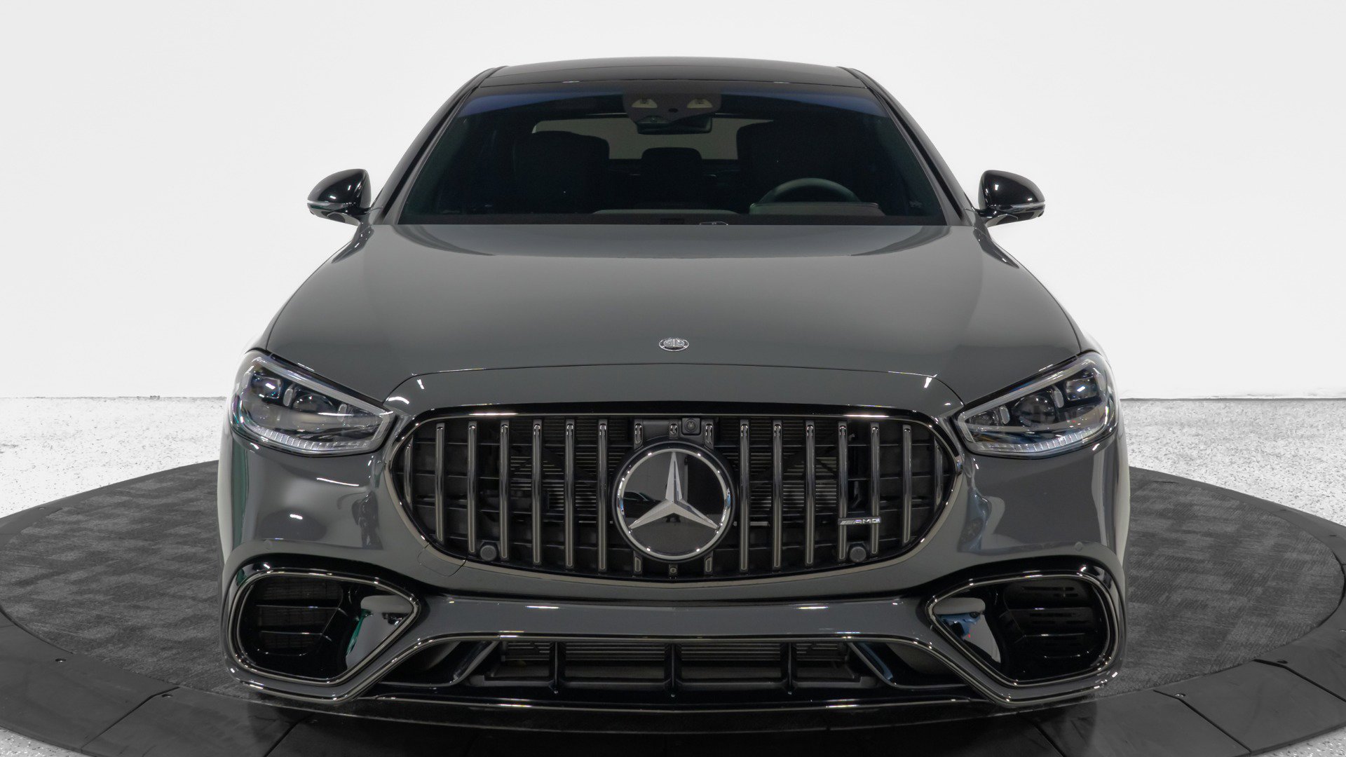 Used 2025 Mercedes-Benz S 63 AMG S image 13