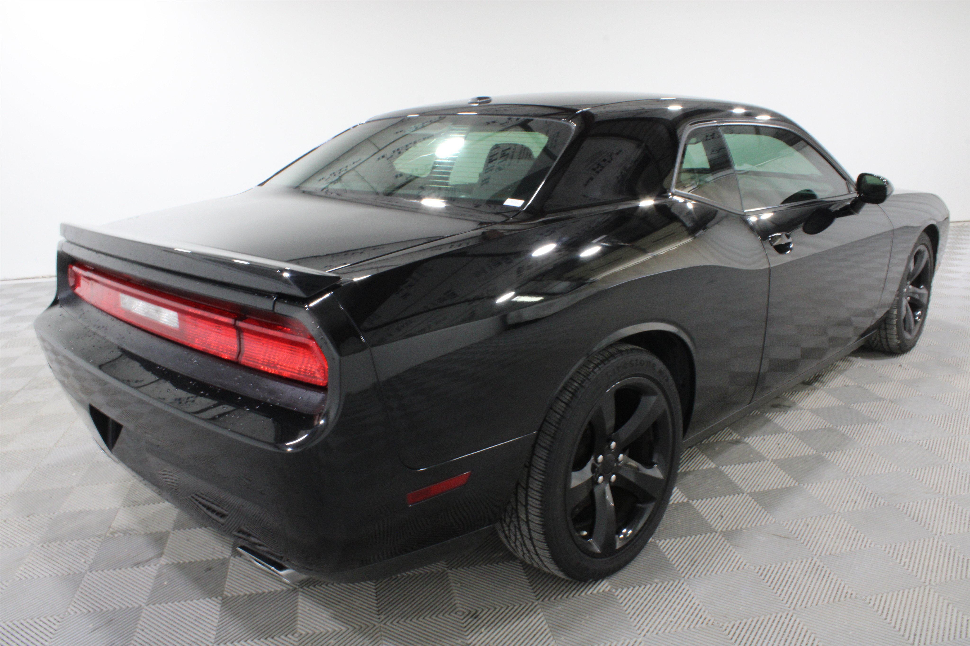 Used 2014 Dodge Challenger R/T w/ Blacktop Package RWD image 24