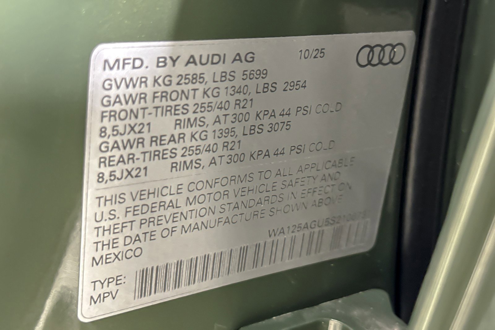 New 2025 Audi SQ5 Premium Plus image 24