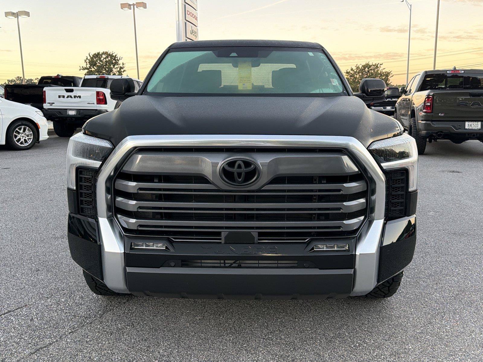 Used 2025 Toyota Tundra Limited AWD/4WD image 3