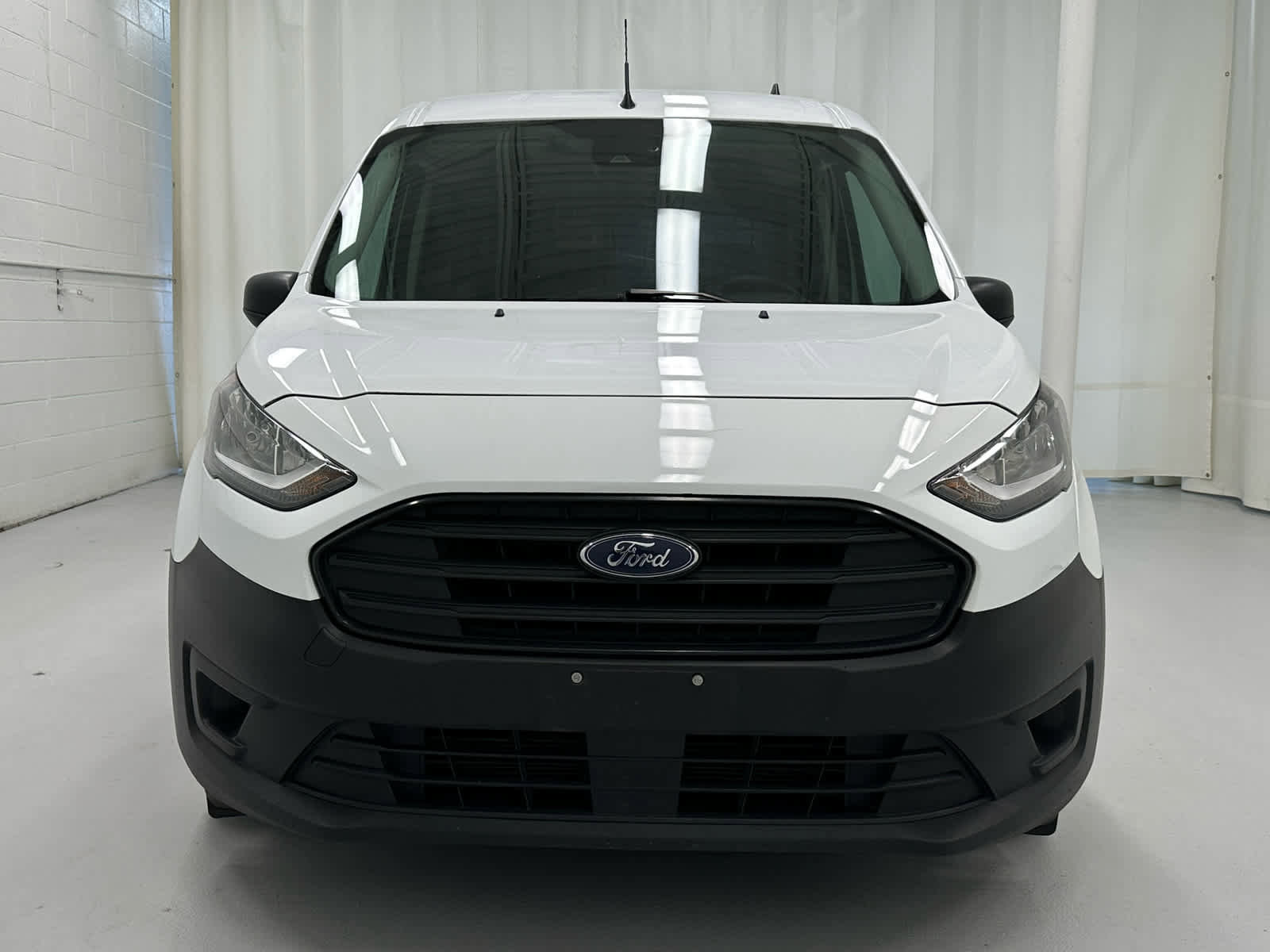 Used 2022 Ford Transit Connect XL image 5