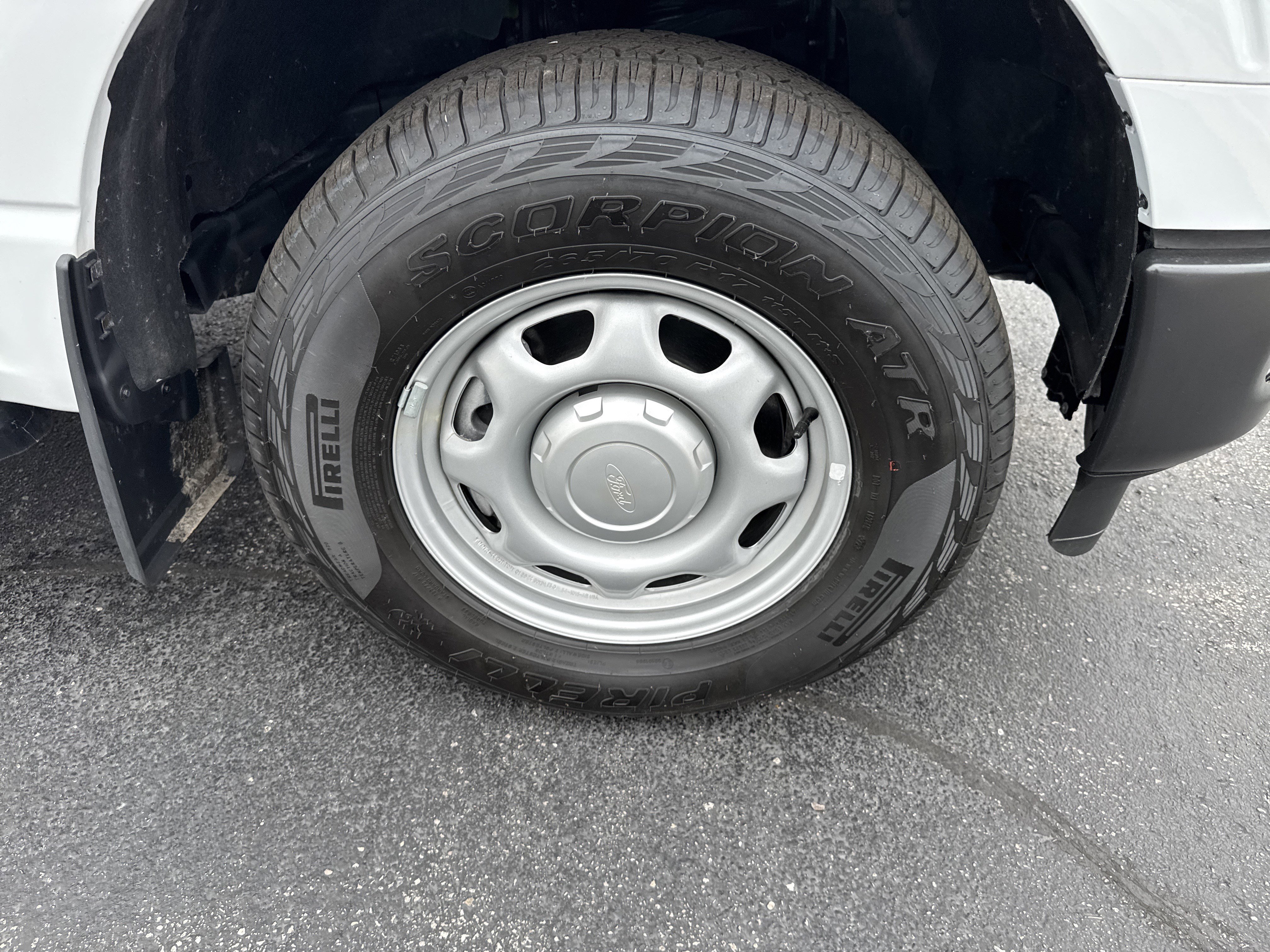 Used 2024 Ford F150 XL image 6