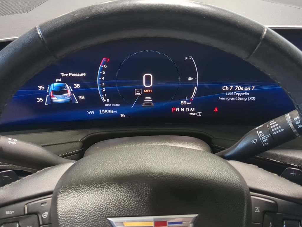 Used 2024 Cadillac XT4 Premium Luxury AWD/4WD image 31