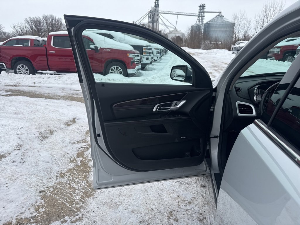 Used 2016 GMC Terrain Denali image 9