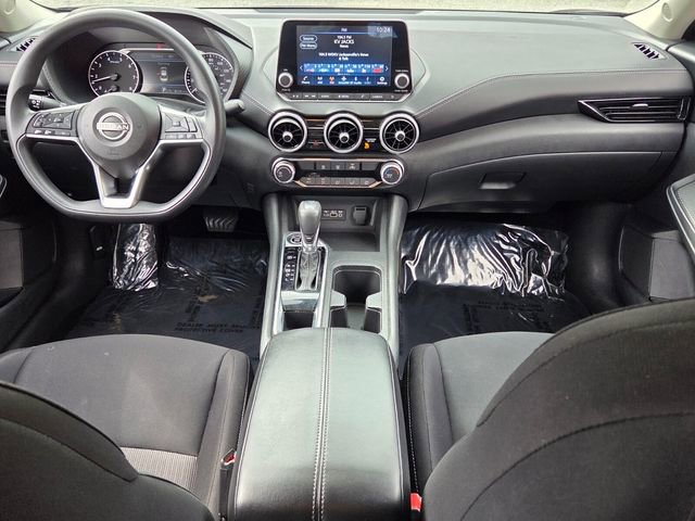 Used 2024 Nissan Sentra SV image 10