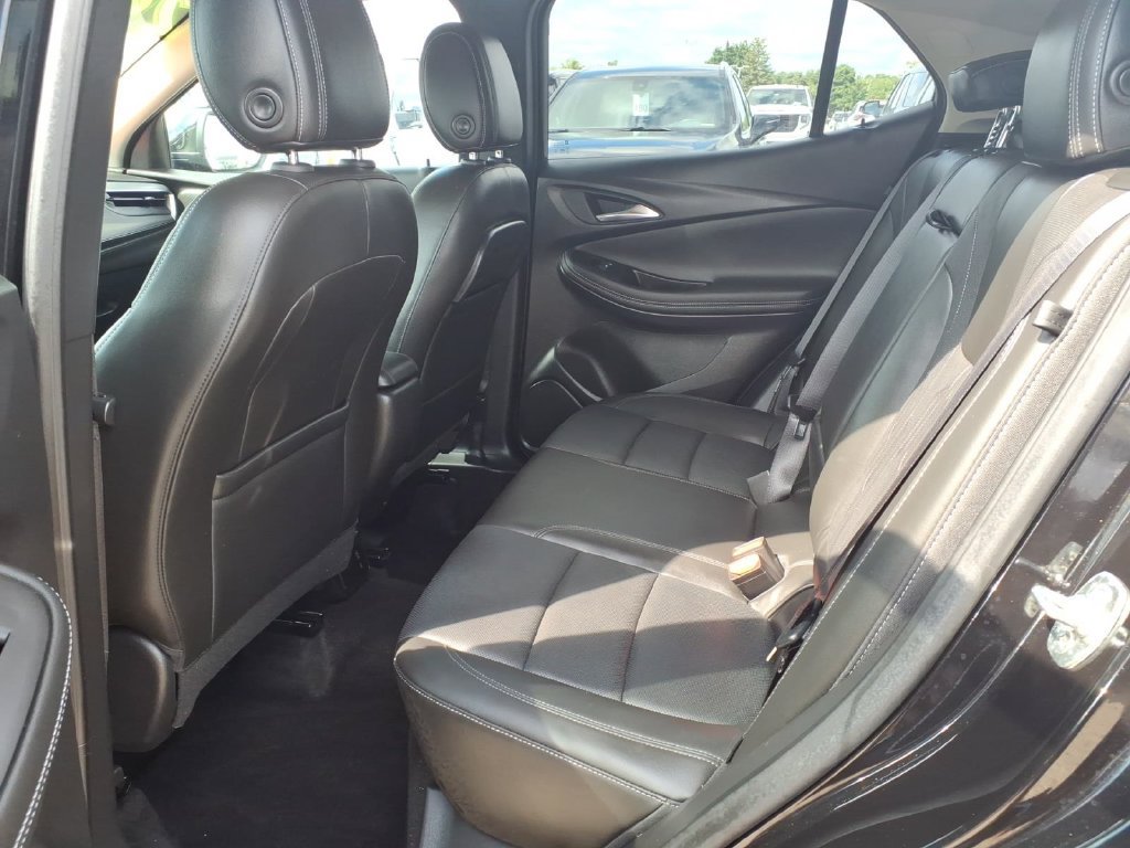 Used 2024 Buick Encore GX Avenir w/ Avenir Convenience Package AWD/4WD image 9