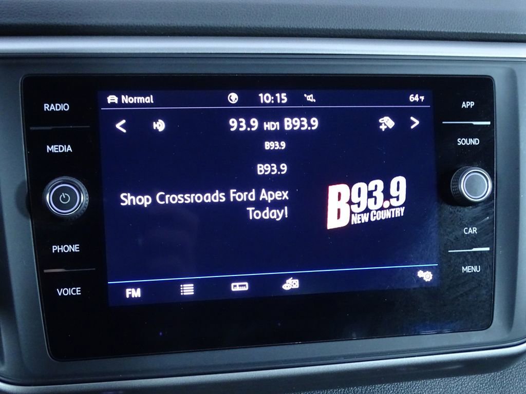 Used 2020 Volkswagen Atlas Cross Sport SE w/ Towing Package image 28