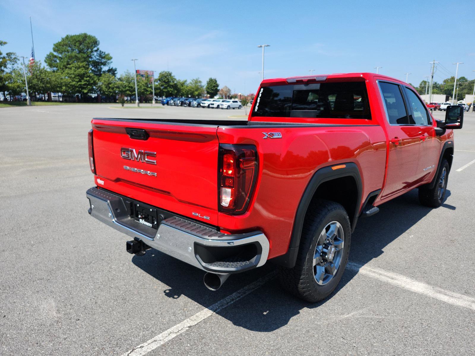 New 2025 GMC Sierra 2500 SLE w/ SLE Value Package; image 3