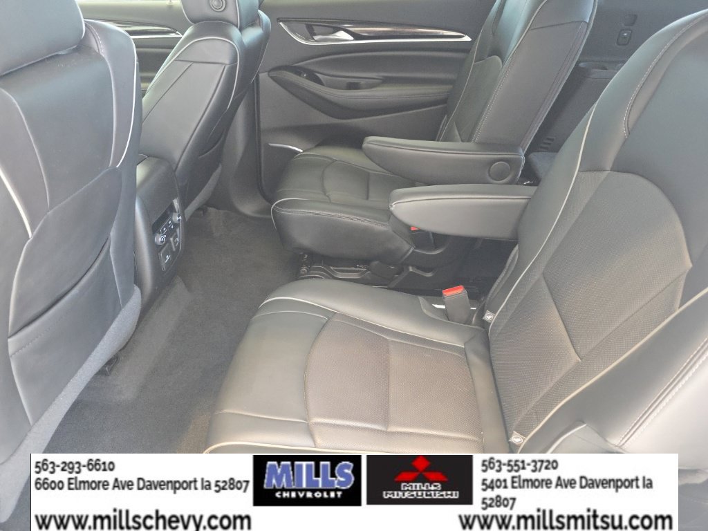 Used 2019 Buick Enclave Avenir w/ Avenir Technology Package AWD/4WD image 20