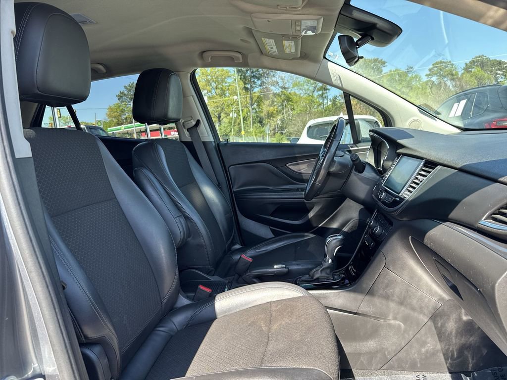 Used 2019 Buick Encore Preferred image 22