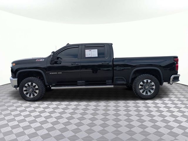 Used 2021 Chevrolet Silverado 2500 LT w/ Convenience Package image 7