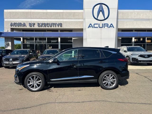 Used 2021 Acura RDX w/ Technology Package AWD/4WD image 2