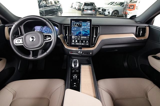 Certified 2026 Volvo XC60 B5 Plus AWD/4WD image 7