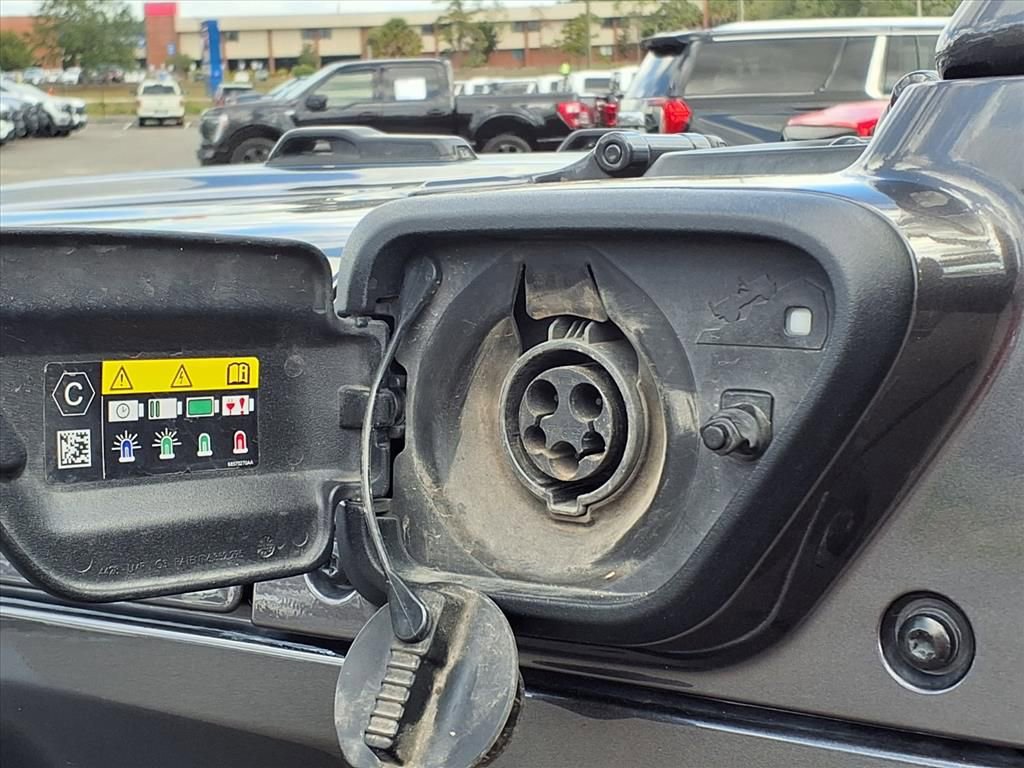 Used 2021 Jeep Wrangler Unlimited Rubicon 4xe w/ Cold Weather Group image 23