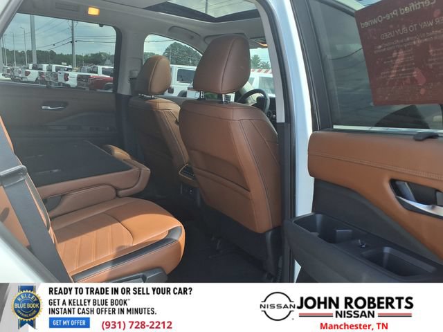 Used 2024 Nissan Pathfinder Platinum w/ Cargo Package AWD/4WD image 19