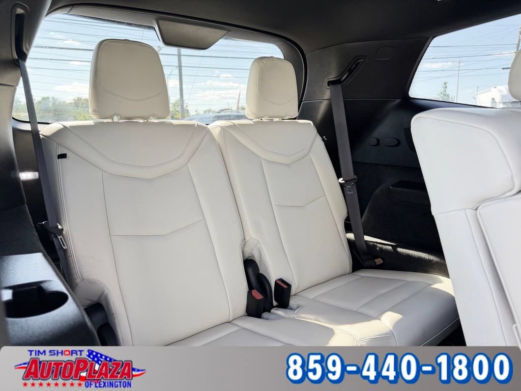 Used 2024 Cadillac XT6 Sport w/ Technology Package AWD/4WD image 36