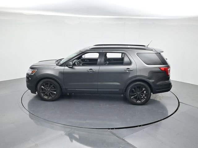 Used 2019 Ford Explorer XLT w/ Equipment Group 202A FWD image 42
