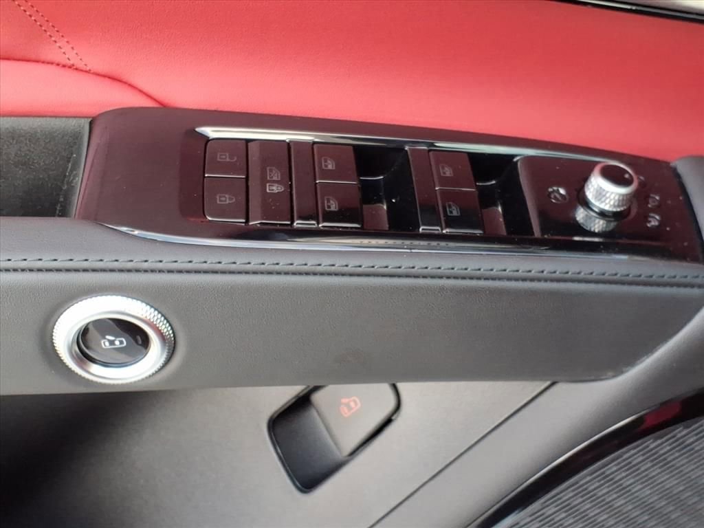 New 2026 Maserati Grecale Modena image 26