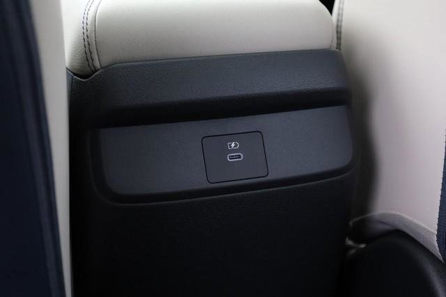 New 2026 Nissan Sentra SL w/ Floor Mat Package FWD image 22