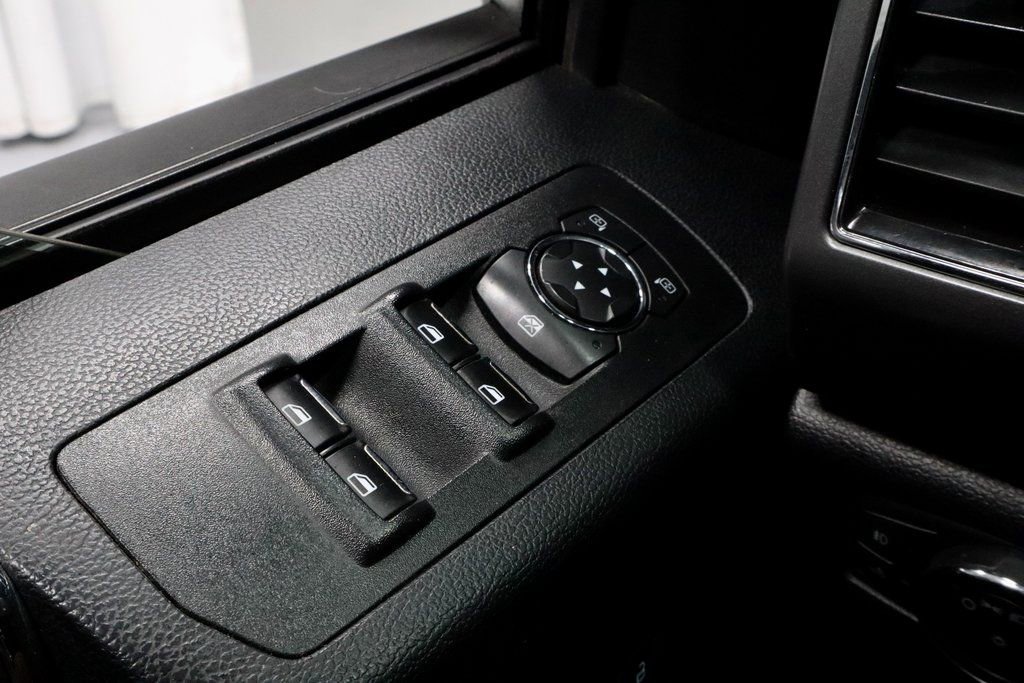 Used 2017 Ford F150 XLT w/ Equipment Group 302A Luxury image 26