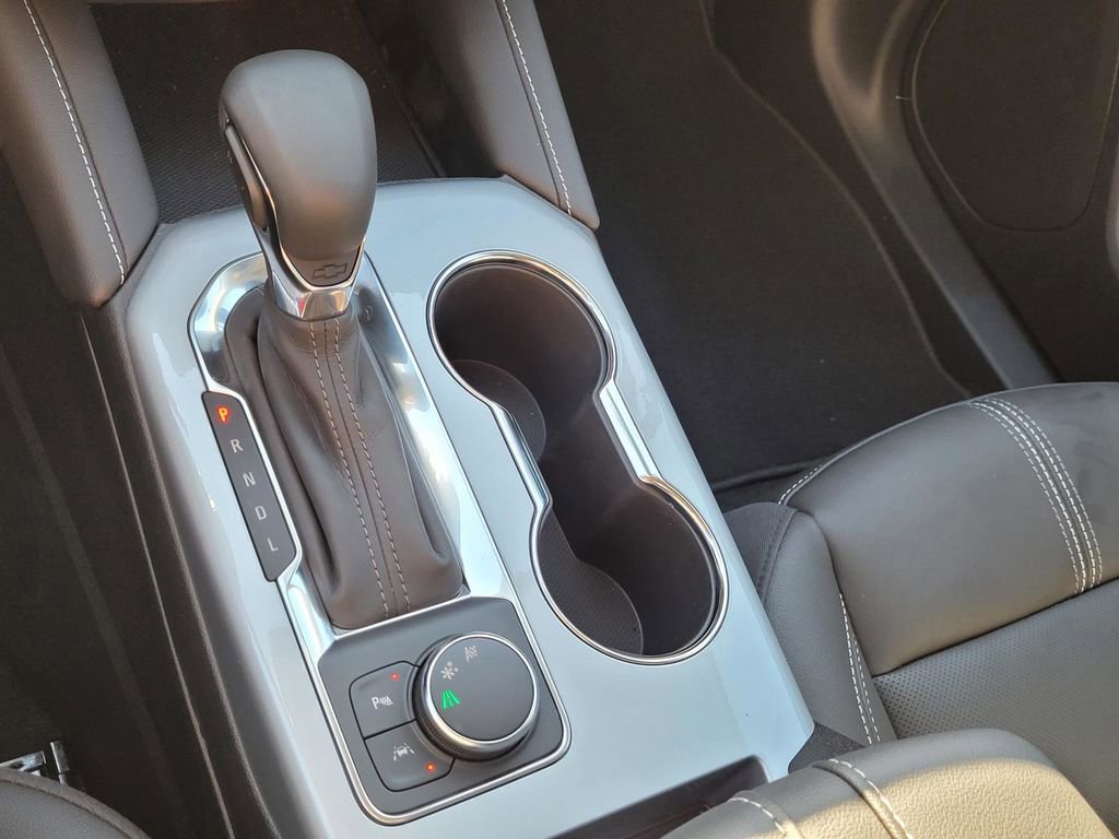 New 2026 Chevrolet Blazer LT w/ Midnight/Sport Edition image 21