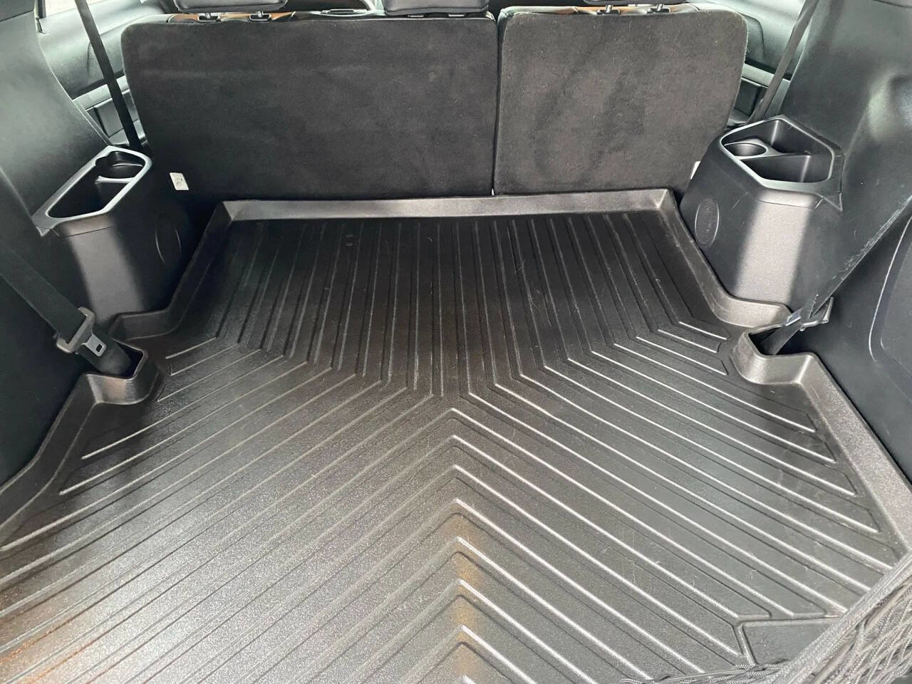 Used 2016 Ford Explorer XLT w/ Equipment Group 202A image 32