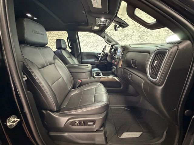 Used 2021 Chevrolet Silverado 1500 High Country w/ Technology Package AWD/4WD image 9
