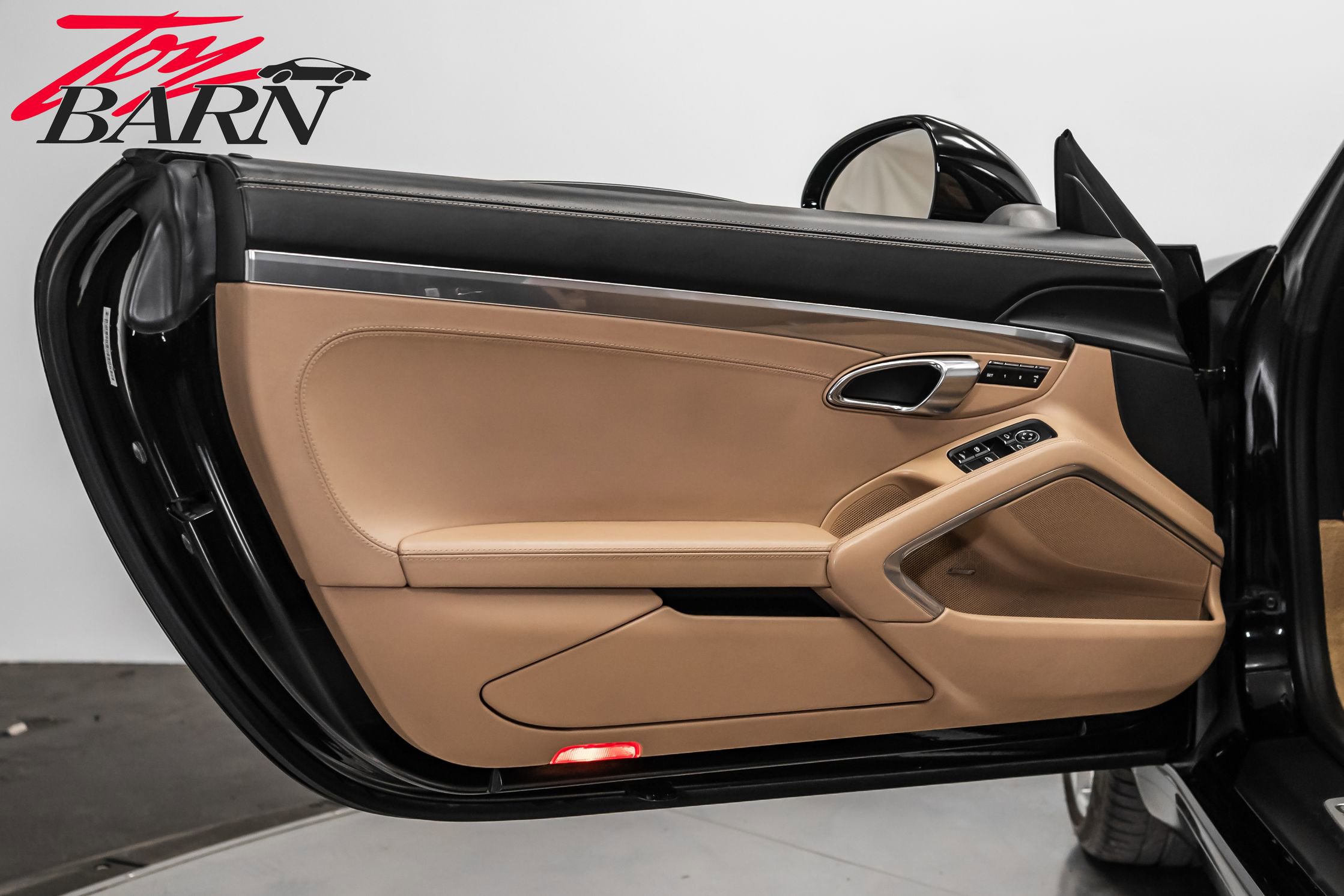 Used 2014 Porsche 911 Carrera S image 26