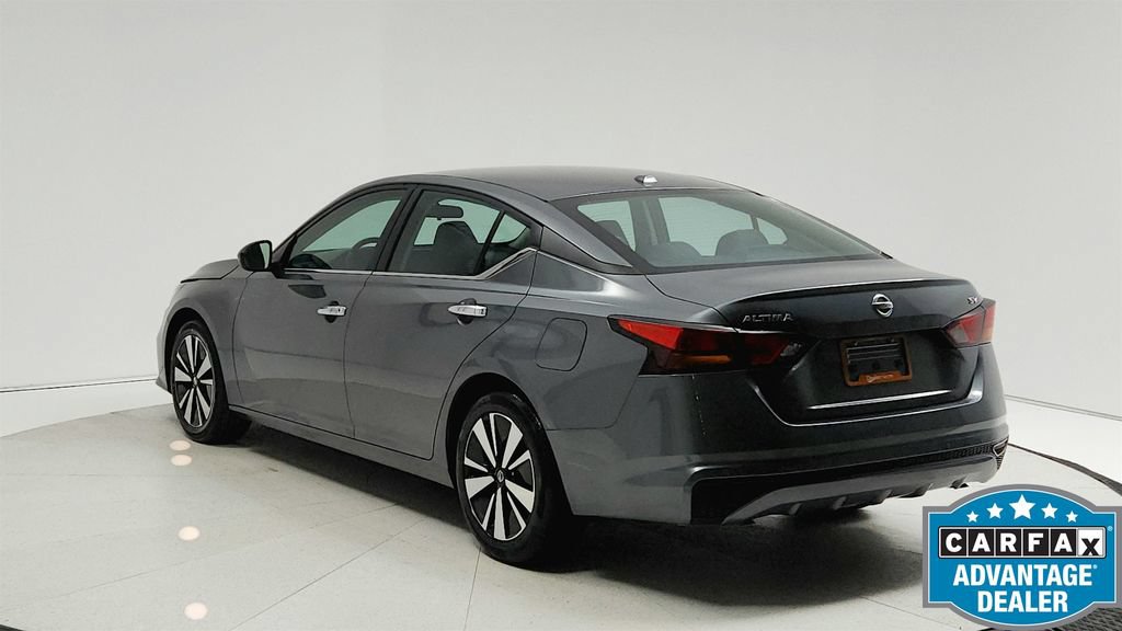 Used 2022 Nissan Altima 2.5 SV FWD image 5