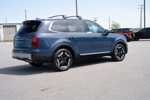 Used 2025 Kia Telluride S AWD/4WD image 6