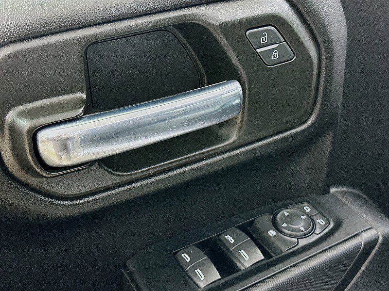 Used 2023 GMC Sierra 1500 Pro w/ Pro Value Package image 17