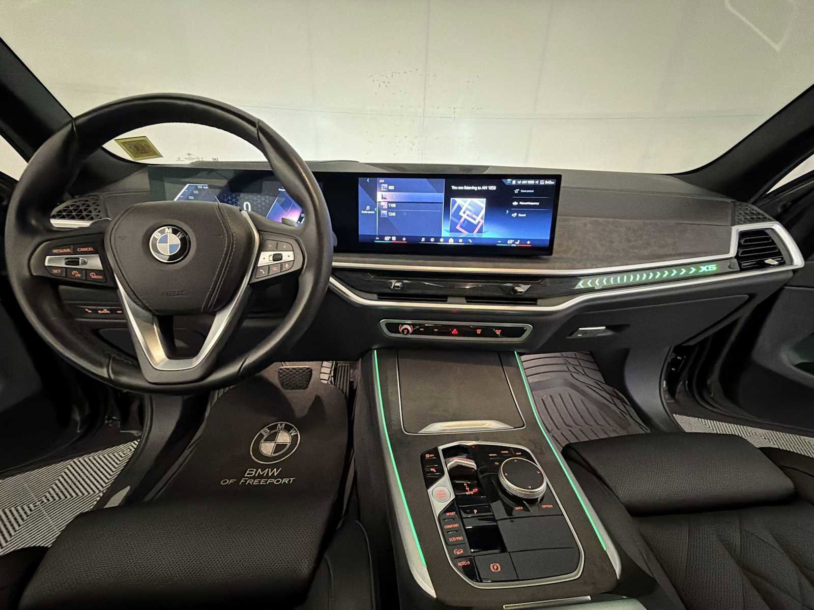 Certified 2024 BMW X5 xDrive40i w/ Premium Package AWD/4WD image 14
