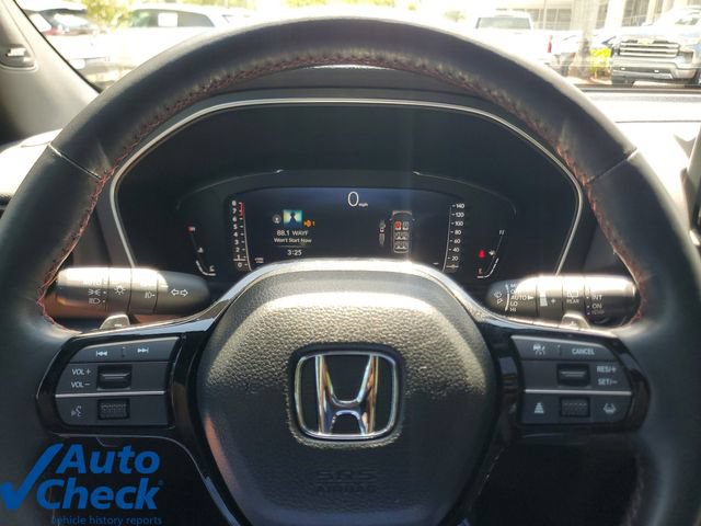 Used 2025 Honda Pilot Black Edition image 25