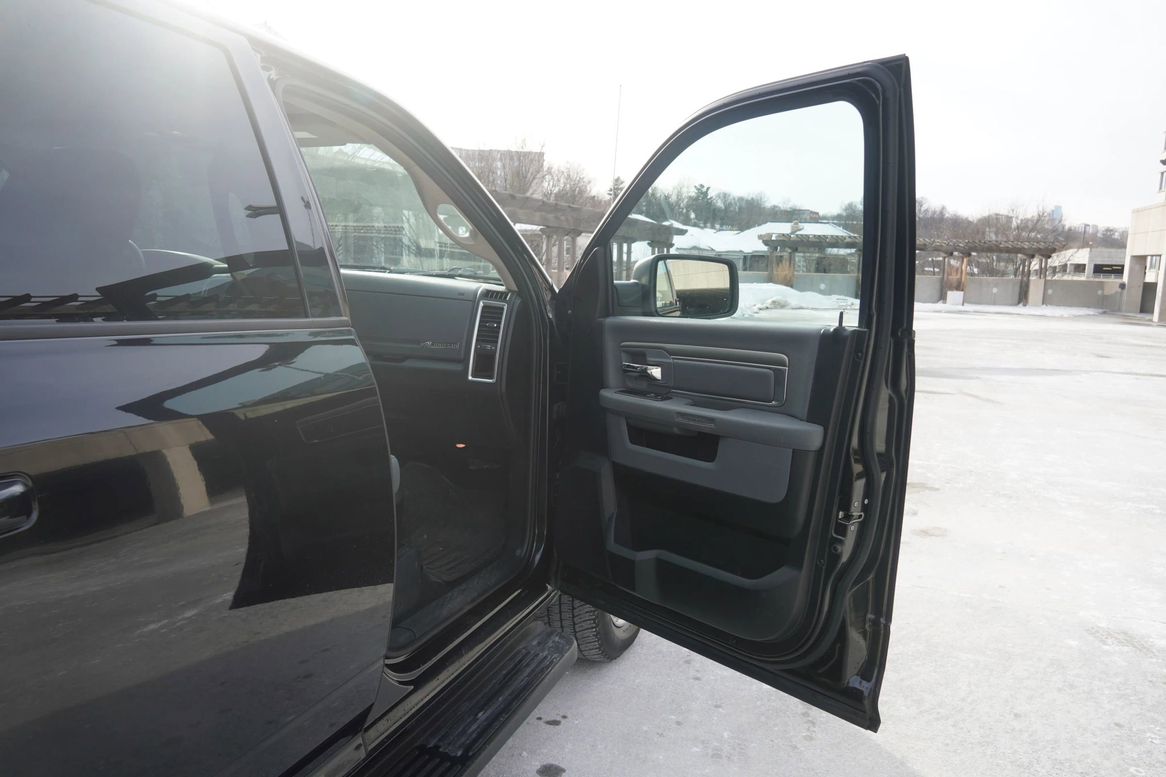 Used 2019 RAM 1500 Big Horn image 36