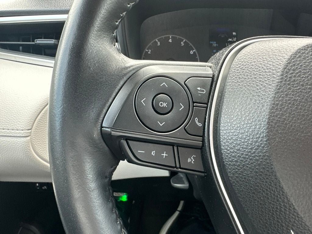 Certified 2023 Toyota Corolla Cross LE AWD/4WD image 18