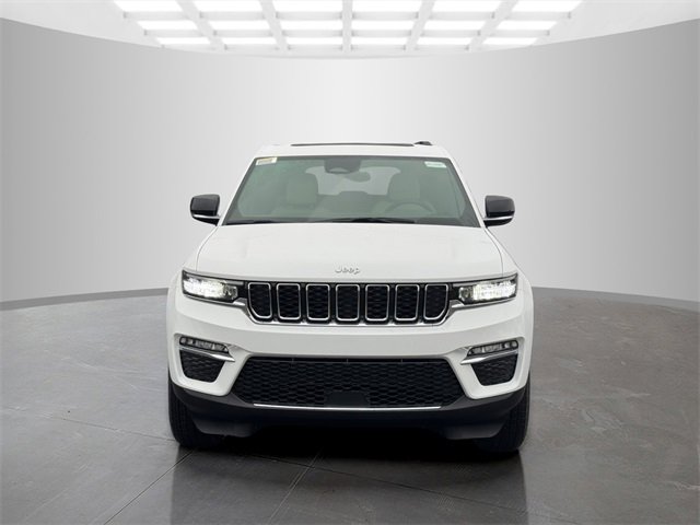 New 2025 Jeep Grand Cherokee Limited image 2